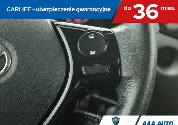 Toyota Aygo cena 37000 przebieg: 61479, rok produkcji 2016 z Skawina małe 211